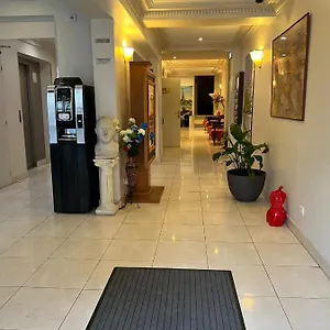 https://121hotel.fr-paris.fr